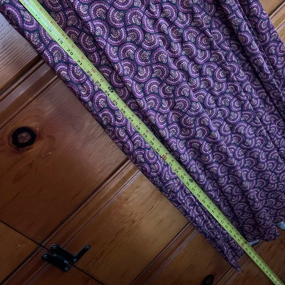 Wrap dress. Fall colors. Midi length. Size XL. - Picture 8 of 9